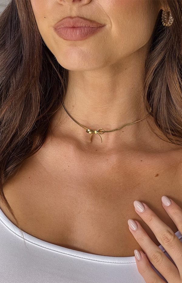 Brylee Gold Bowknot Pendant Necklace For Discount - Image 4